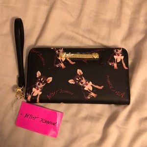 Betsey Johnson wristlet wallet